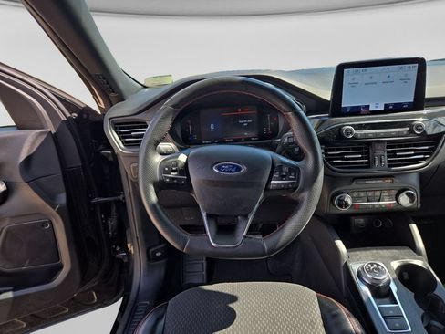 Used 2024 Ford Escape ST-Line AWD/4WD image 16