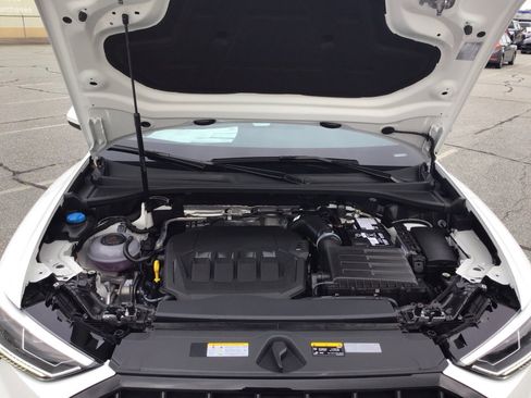 New 2025 Audi Q3 2.0T Premium image 15