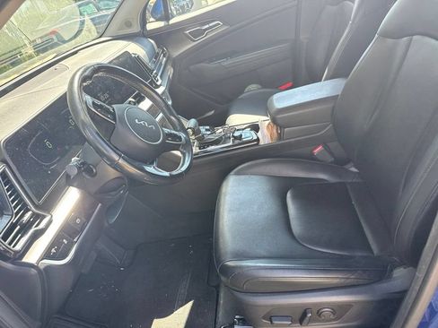 Used 2023 Kia Sportage EX FWD image 5