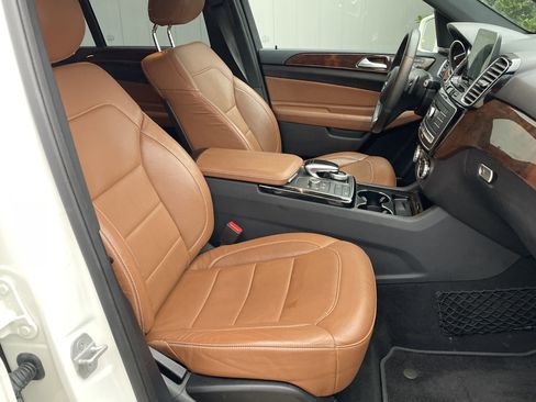 Used 2017 Mercedes-Benz GLE 350 4MATIC image 48