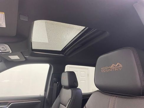 New 2026 Chevrolet Silverado 1500 High Country image 8