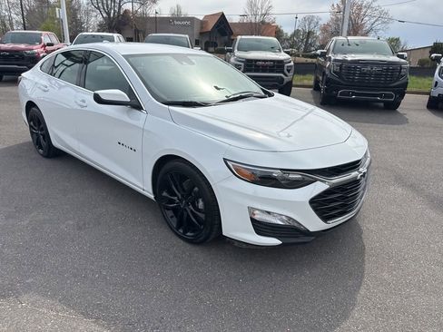 Used 2024 Chevrolet Malibu LT w/ Sport Edition FWD image 7