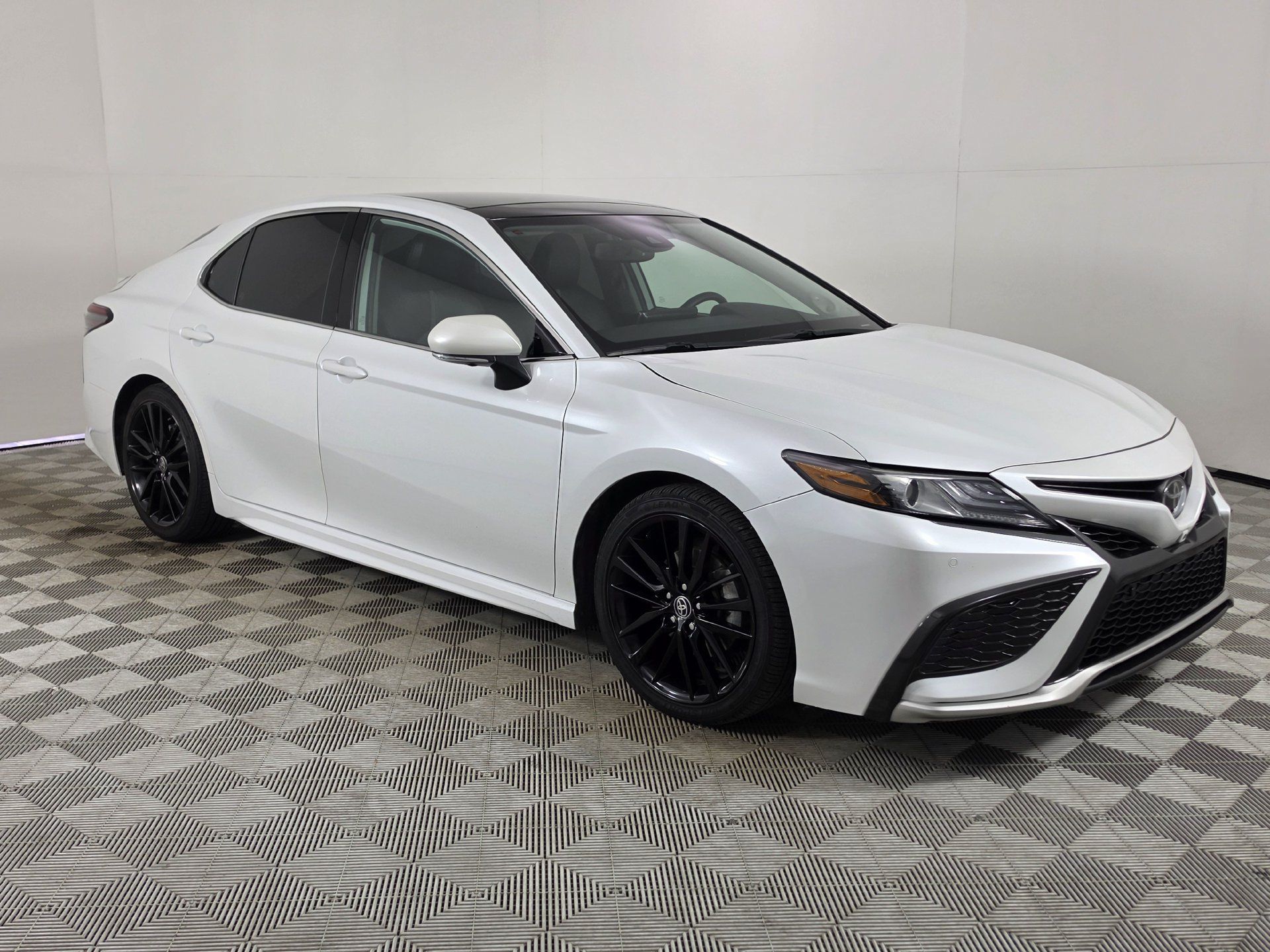 Used 2023 Toyota Camry XSE w/ Driver Assist Package FWD image 37