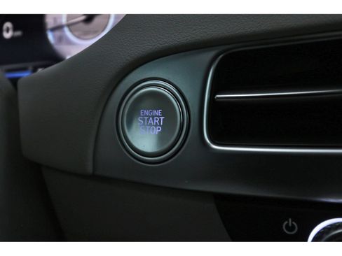 Certified 2025 Hyundai Palisade Calligraphy FWD image 29
