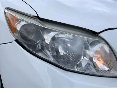 Used 2010 Toyota Corolla LE image 25