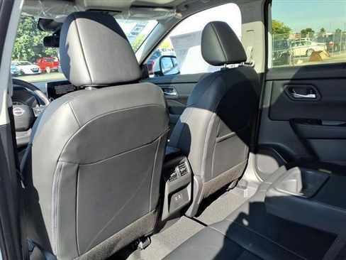 New 2026 Nissan Rogue SV w/ SV Premium Package image 36