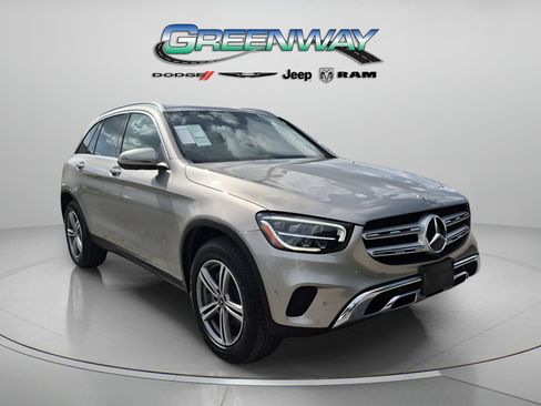 Used 2021 Mercedes-Benz GLC 300 4MATIC image 1