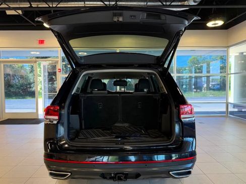 Used 2023 Volkswagen Atlas SE w/ Black Wheel Package FWD image 35