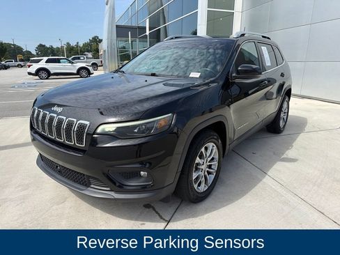 Used 2021 Jeep Cherokee Latitude Lux FWD image 4