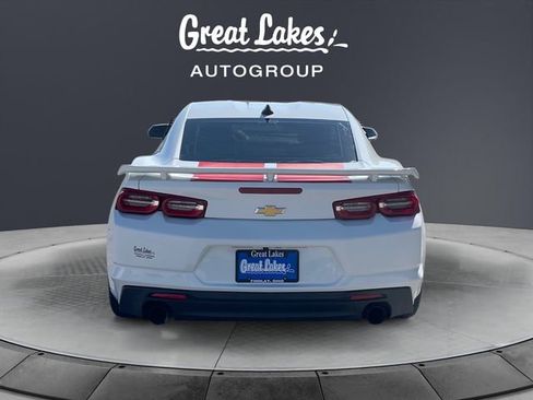 Used 2019 Chevrolet Camaro LT w/ Technology Package RWD image 4