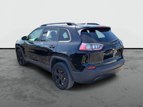 Used 2020 Jeep Cherokee Latitude Plus FWD image 3