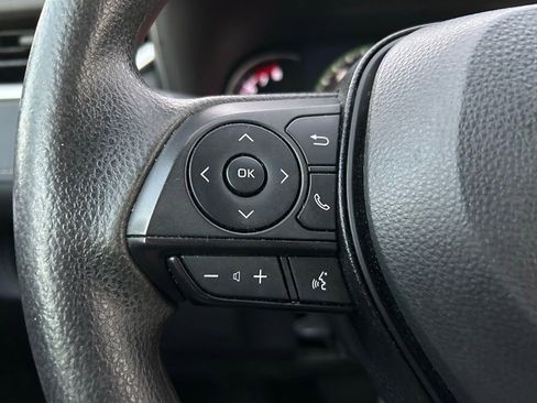 Used 2024 Toyota RAV4 XLE image 20