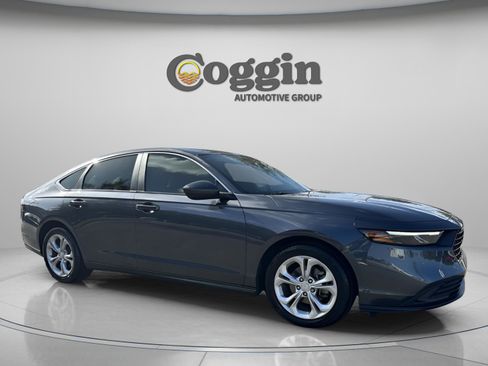 Certified 2023 Honda Accord LX image 8