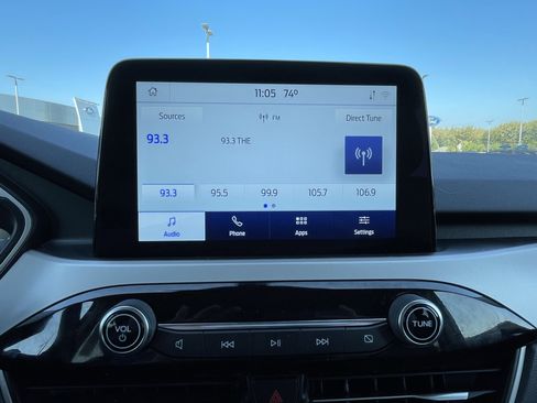 Used 2022 Ford Escape SEL w/ Technology Package image 29