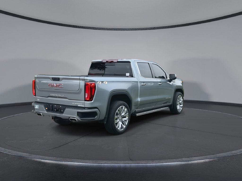 Used 2025 GMC Sierra 1500 Denali w/ Denali Reserve Package AWD/4WD image 8