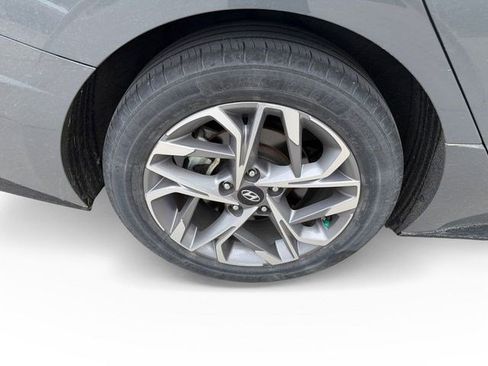 Used 2021 Hyundai Sonata SEL FWD image 17