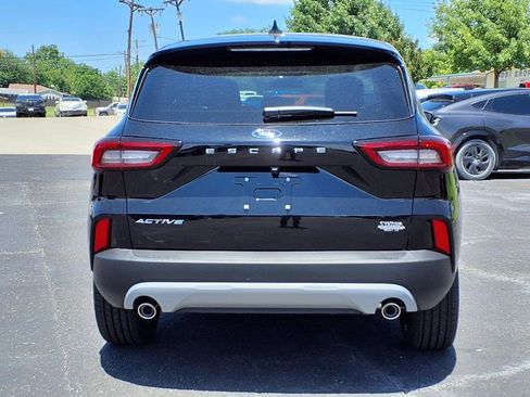 New 2025 Ford Escape Active w/ Cold Weather Package image 5