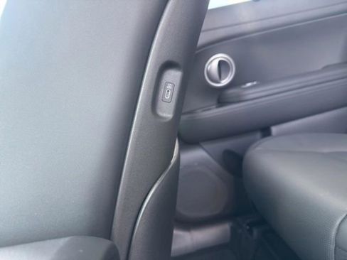 Certified 2026 Hyundai Palisade SEL FWD image 37