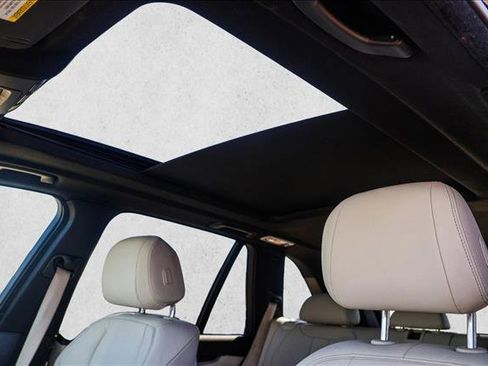 Used 2015 BMW X5 xDrive35i image 11