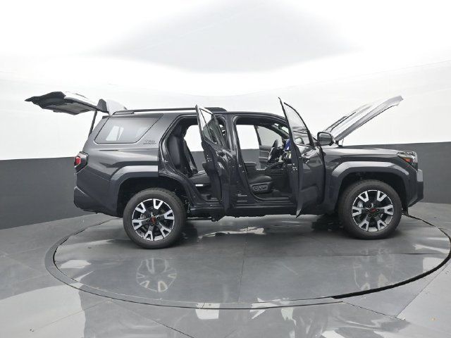 New 2026 Toyota 4Runner TRD Sport Premium AWD/4WD image 31
