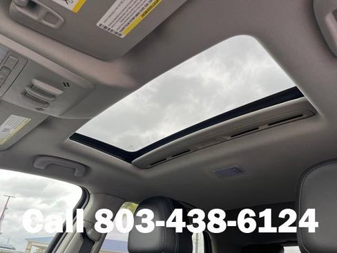 Used 2015 Chevrolet Trax LT w/ LT Sun and Sound Package FWD image 18