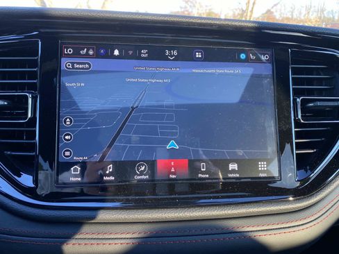 New 2026 Dodge Durango GT image 13