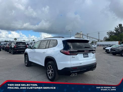 New 2026 GMC Acadia AT4 w/ Luxury Package AWD/4WD image 5