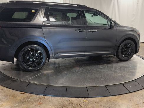 New 2026 Kia Carnival SX Prestige image 9