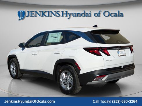 New 2026 Hyundai Tucson SE image 6