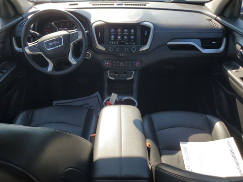 Used 2023 GMC Terrain SLT image 16