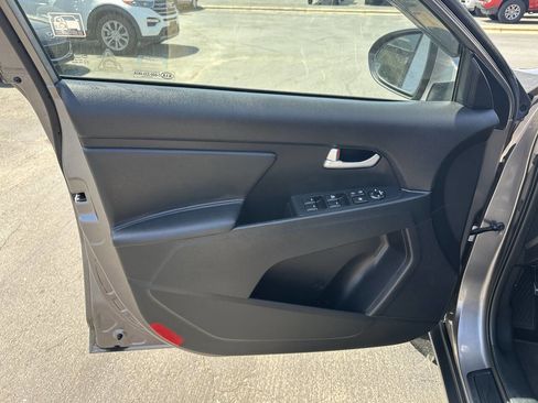 Used 2014 Kia Sportage LX image 10
