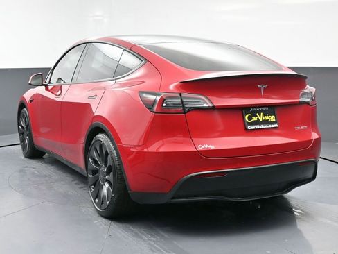 Used 2021 Tesla Model Y Performance image 8
