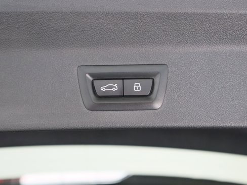 Used 2024 BMW X3 sDrive30i w/ Premium Package image 37