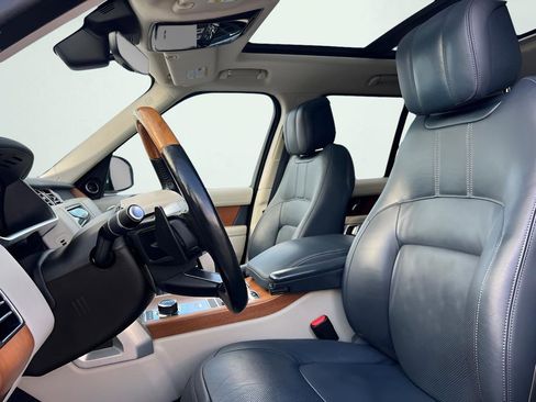 Used 2019 Land Rover Range Rover HSE image 42