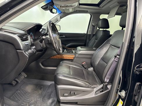 Used 2017 Chevrolet Tahoe Premier AWD/4WD image 13