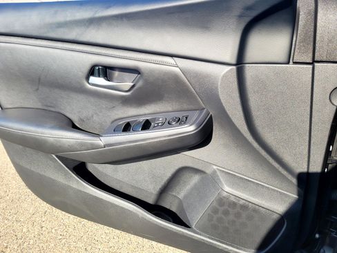 Used 2023 Nissan Sentra SV w/ All-Weather Package image 16