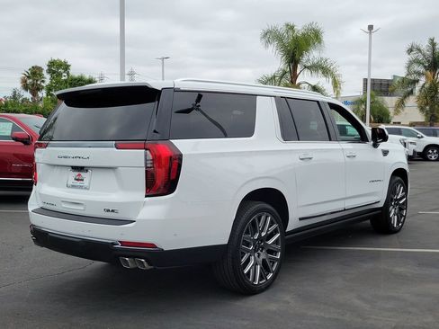 New 2026 GMC Yukon XL Denali Ultimate AWD/4WD image 4