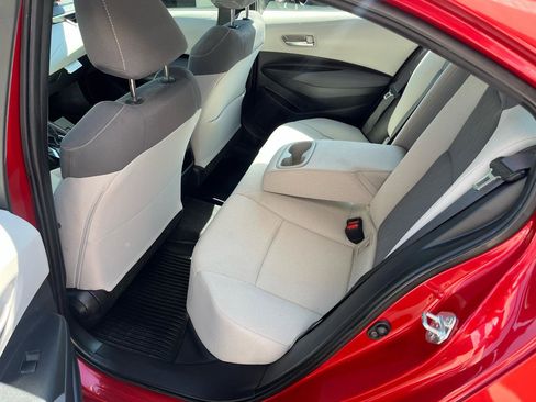 Used 2020 Toyota Corolla LE FWD image 26