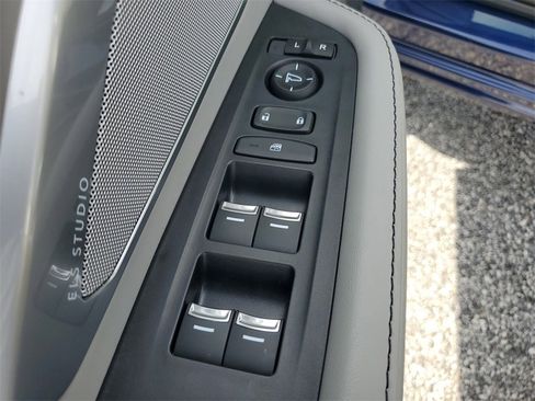 Certified 2024 Acura RDX w/ Technology Package image 20