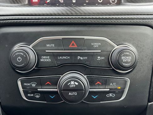 Used 2022 Dodge Charger Scat Pack image 4