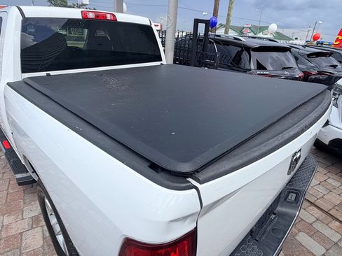Used 2019 RAM 1500 Tradesman w/ Chrome Appearance Group RWD image 12