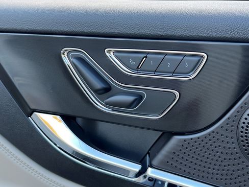 New 2026 Lincoln Corsair Premiere image 22