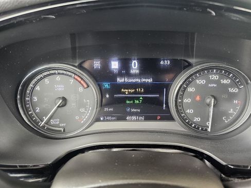 Used 2024 Cadillac XT5 Premium Luxury w/ Technology Package AWD/4WD image 21
