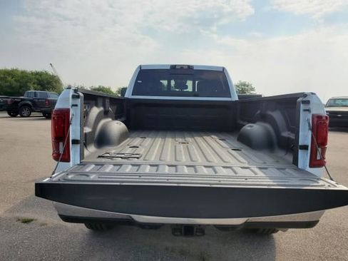 New 2025 RAM 2500 Limited image 26