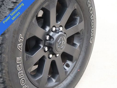 Used 2024 RAM 2500 Laramie w/ Night Edition image 39