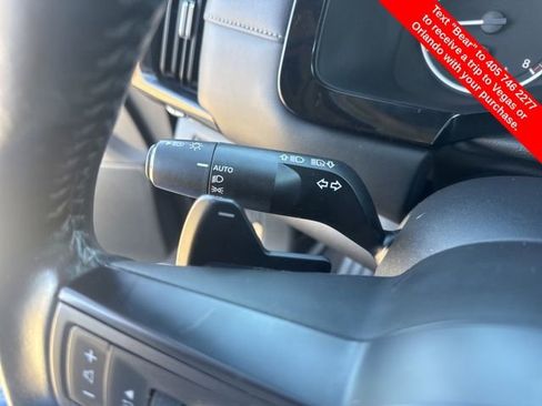 Used 2024 Nissan Pathfinder SV image 22