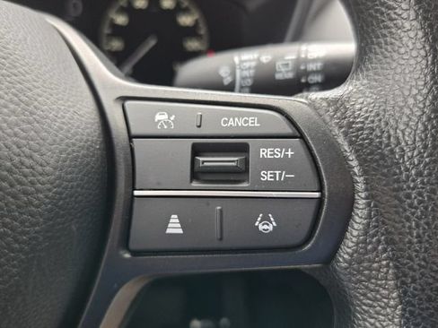 Used 2024 Honda HR-V LX image 23