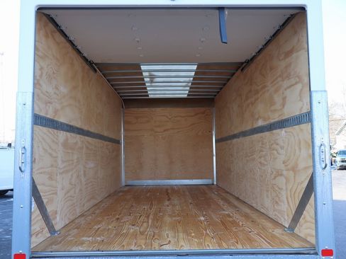 New 2025 Chevrolet Low Cab Forward image 4