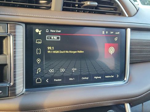 Used 2024 GMC Yukon XL Denali RWD image 39