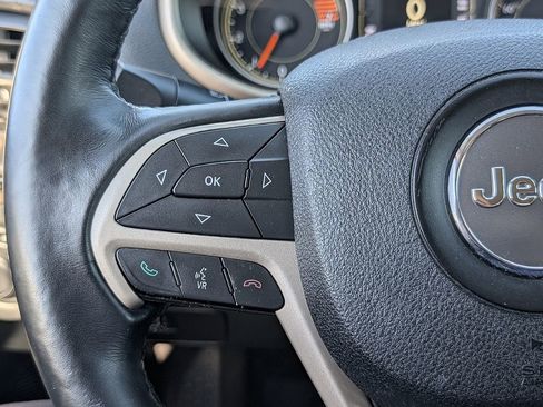 Used 2017 Jeep Cherokee Latitude image 33